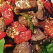 Shaking Beef with Onion and Capsicum